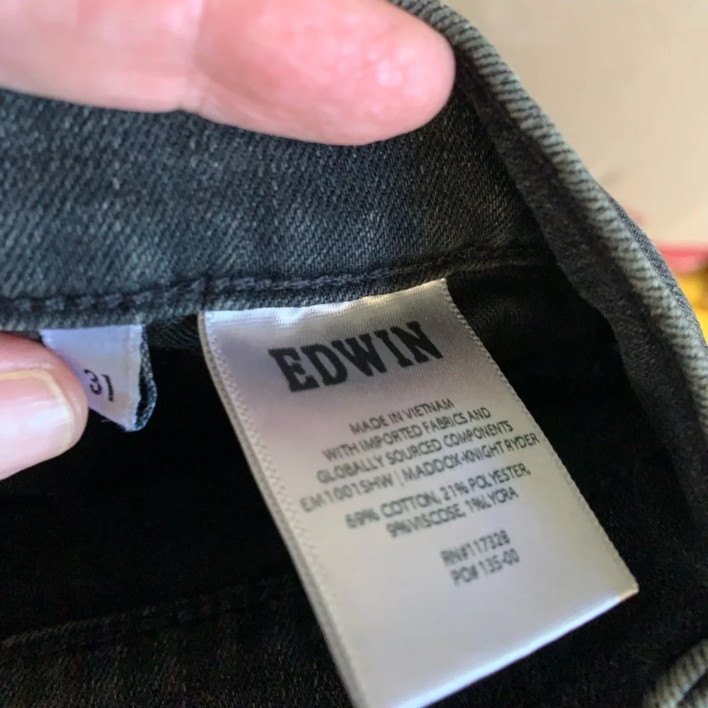 EDWIN Maddox Knight Ryder Straight Slim Jeans NWT 🌴